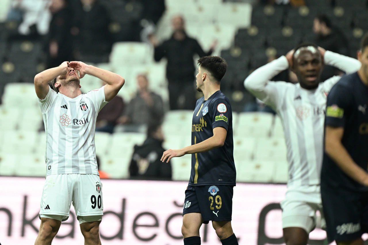 Beşiktaş Kasımpaşa'ya fena çarpıldı