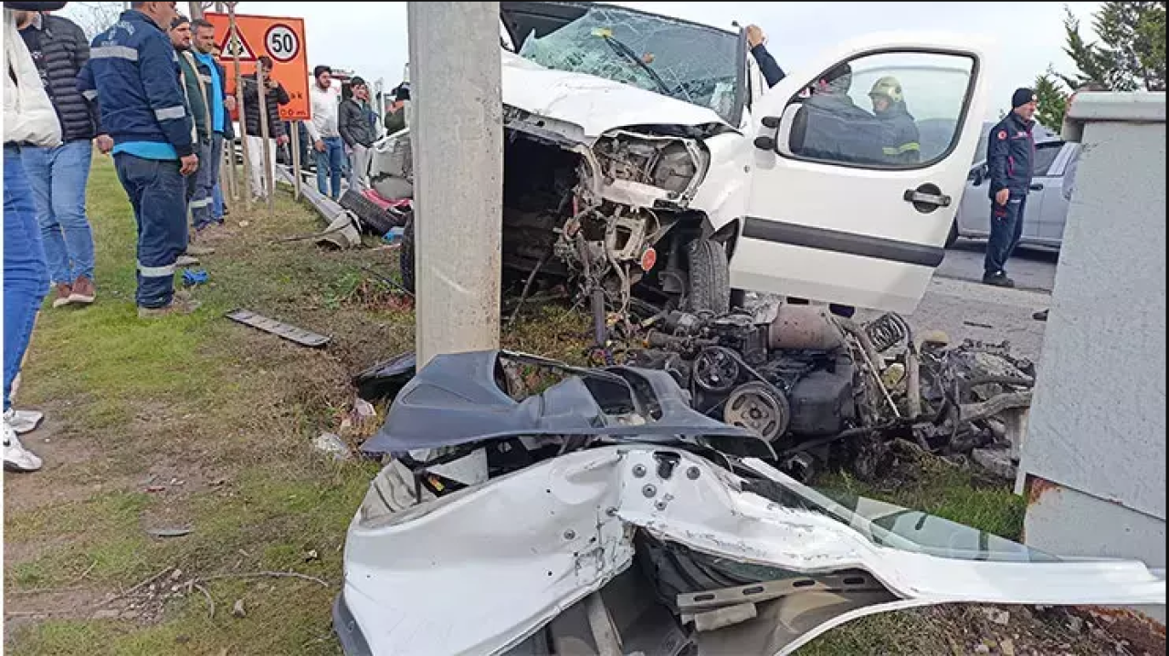 Hastane dönüşü kaza: Baba Turgay Mert ölü,  eşi ve oğlu yaralı!