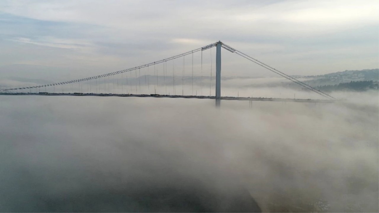İstanbul Boğazı kapandı. Vapur seferleri iptal