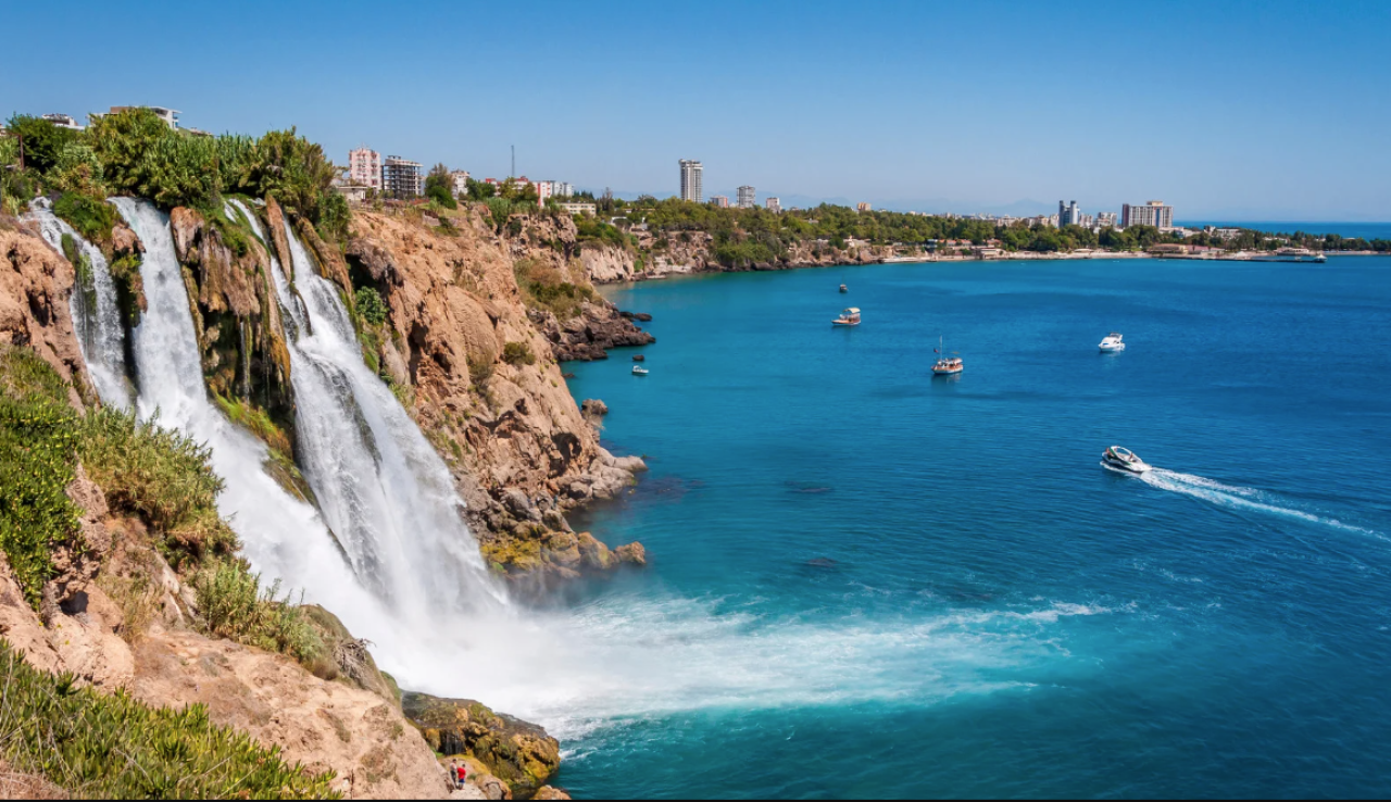 Dünyanın en çok ziyaret edilen 4 şehrinden 2'si Türkiye'de!