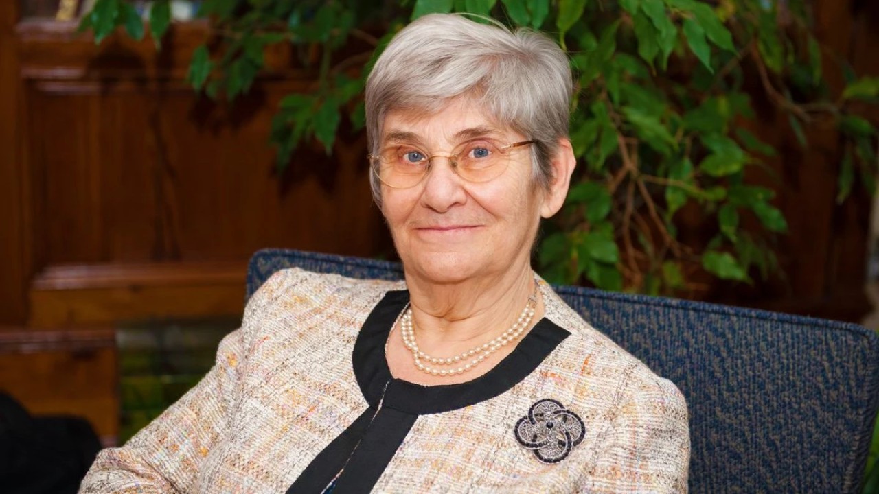 Canan Karatay erkeklerde kelliğe neden olan yemeği açıkladı