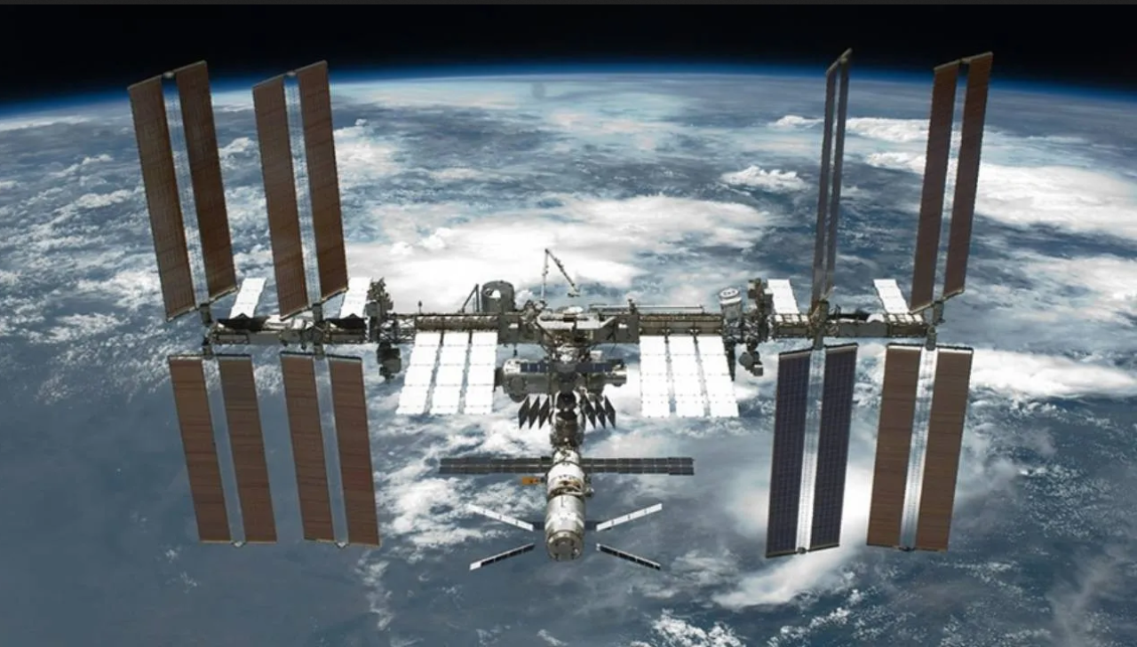 Uluslararası Uzay İstasyonu'nda hava kaçağı!