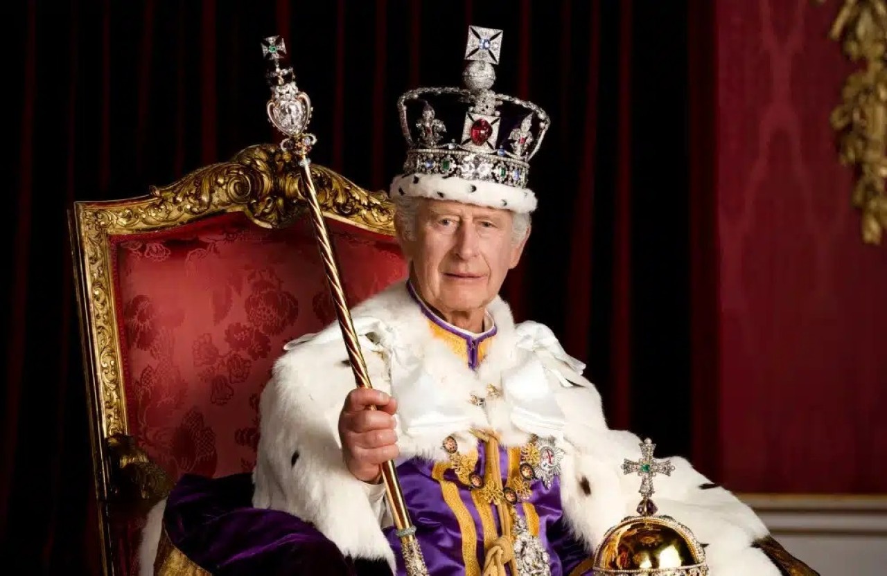 Kral Charles kanser oldu