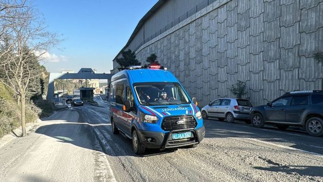 Gebze'de patlama:  Osman Üçüncü ve Ahmet Bali öldü. 6 yaralı var