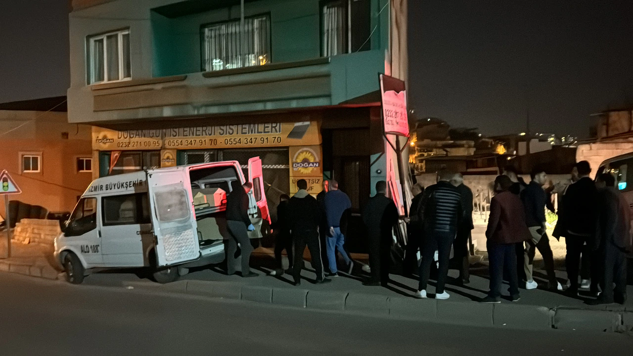 İzmir'de eşinin bıçakladığı İpek Tarhan öldü