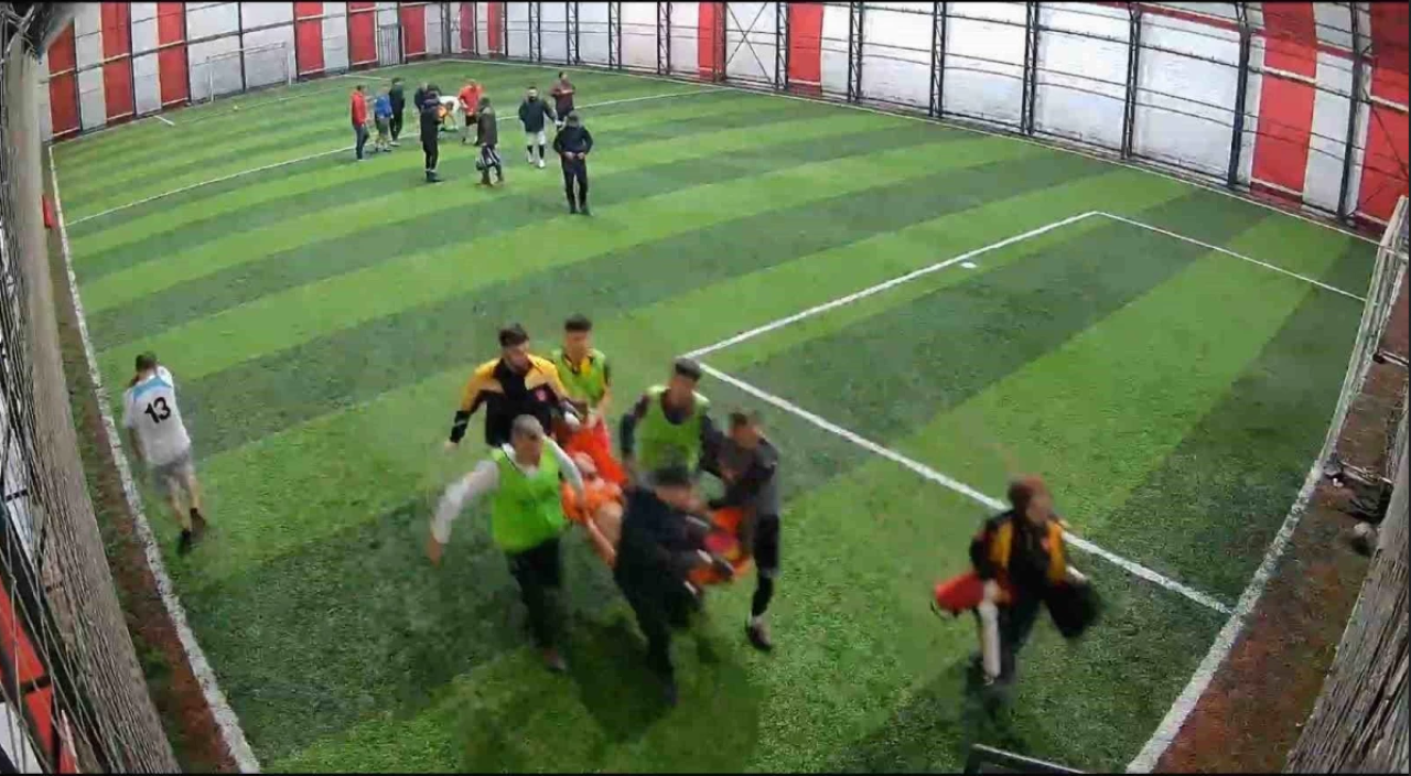 Ölüm halı sahada yakaladı! İbrahim Sağırkaya yaşamını yitirdi