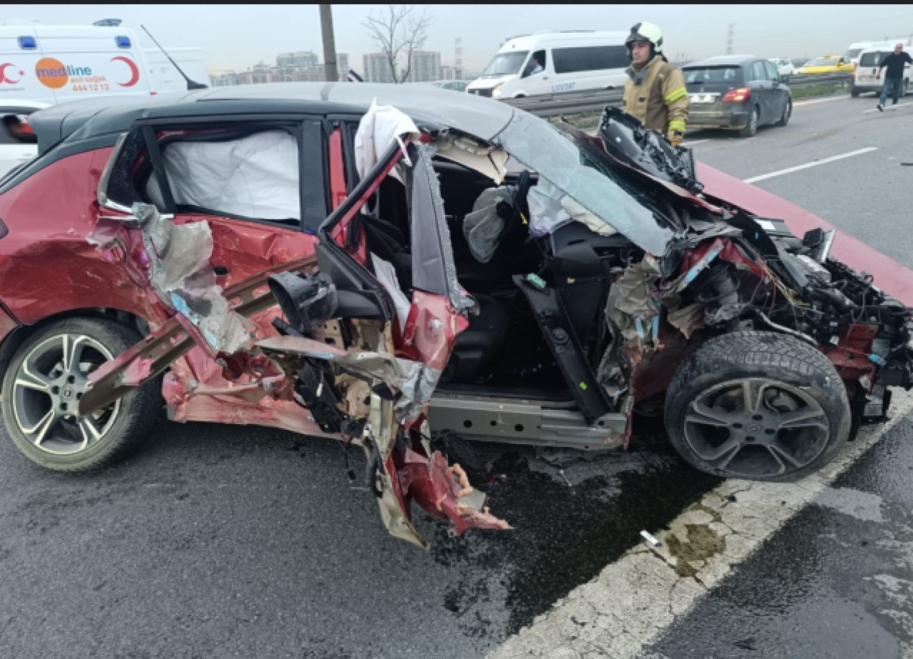 İstanbul'da feci kaza! Diş teknisyeni Nurşah Kılınç  yaşamını yitirdi