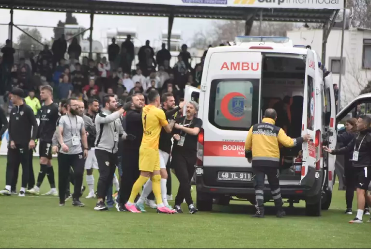 Bodrumspor - Eyüpspor maçında ortalık karıştı!