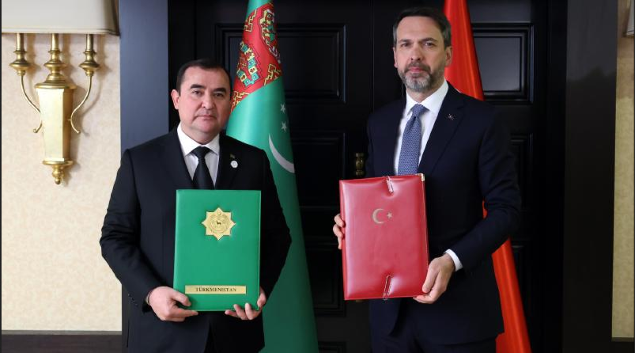 Türkmenistan ile anlaşmalar imzalandı!