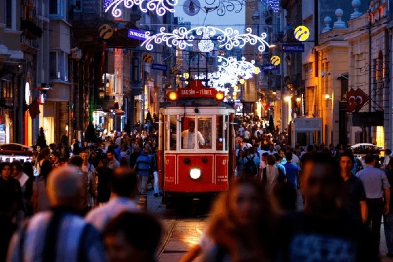 İçişleri Bakanlığı açıkladı. İstanbul'a bir günlük yasak