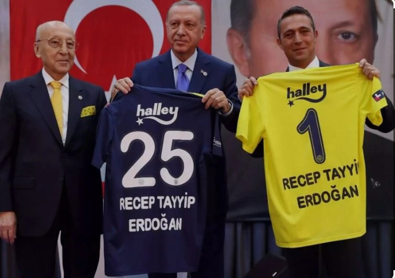 Cumhurbaşkanı Erdoğan Fenerbahçe'yi bıraktı. Yeni takımını açıkladı