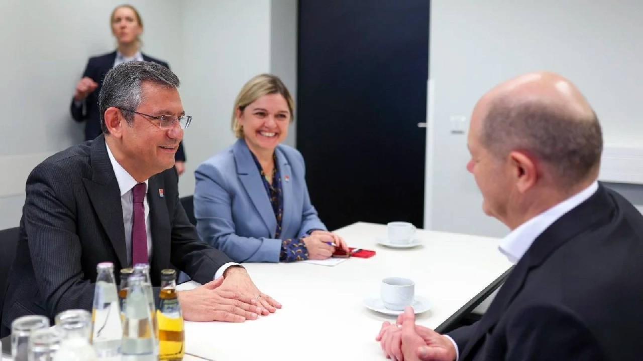 Almanya Başbakanı Türkiye'deki emekli maaşına inanamamış: 'Tercüman hatası mı?'