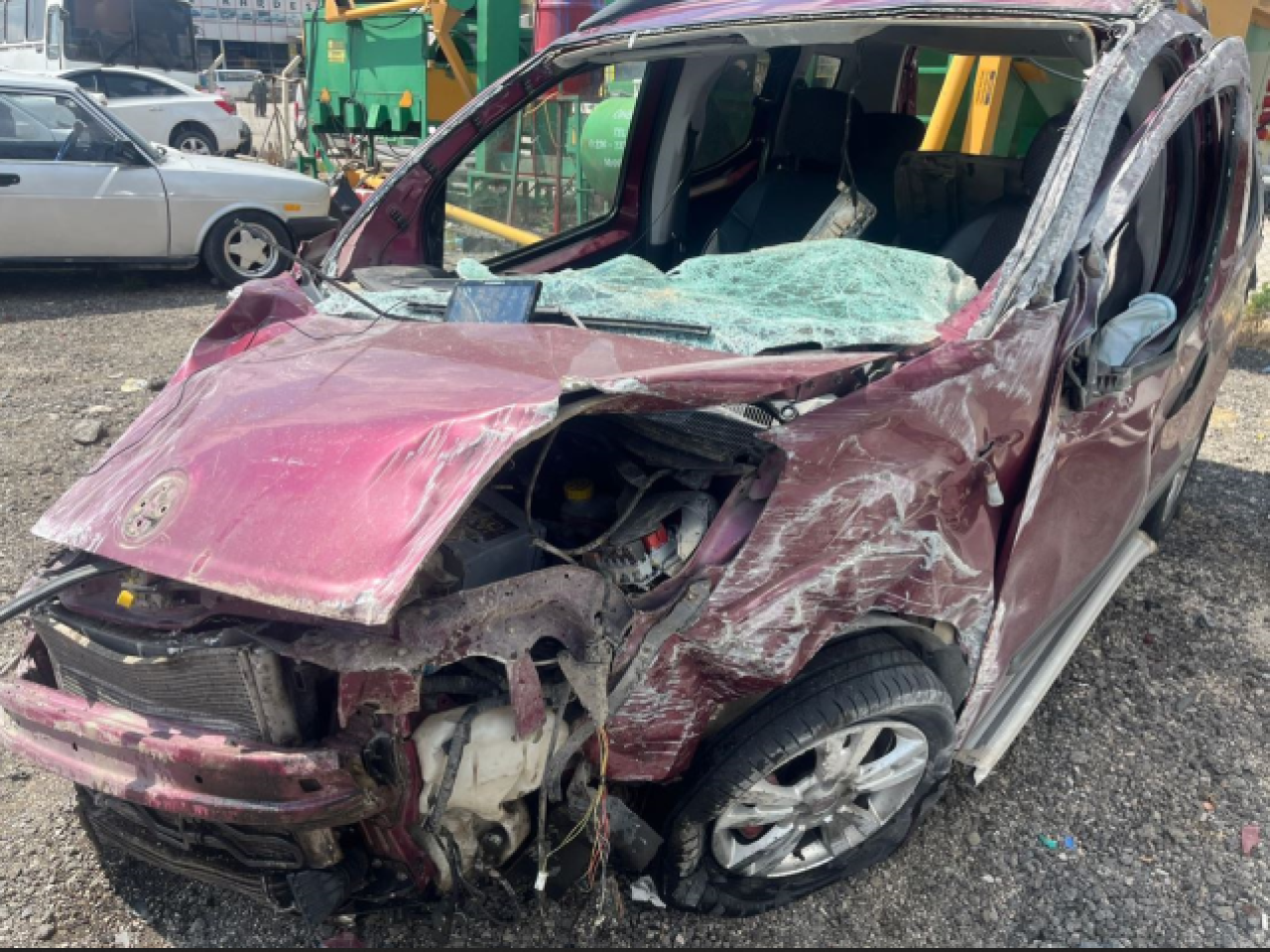 Ankara'da facia kaza! Hurda yığınına dönen araç aynı aileden 4 kişiye mezar oldu!