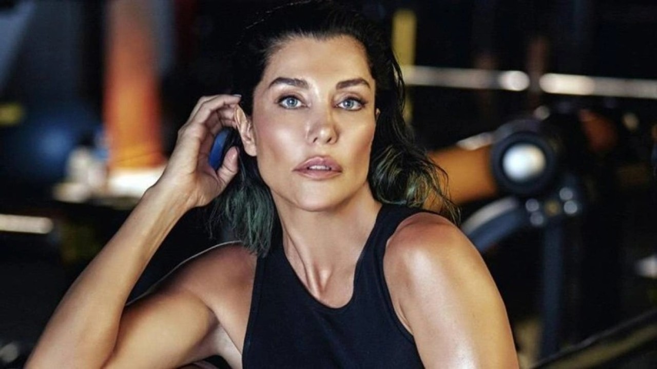 Deniz Akkaya'ya kızı saldırıp balkona kilitlemiş: Beni 112 kurtardı