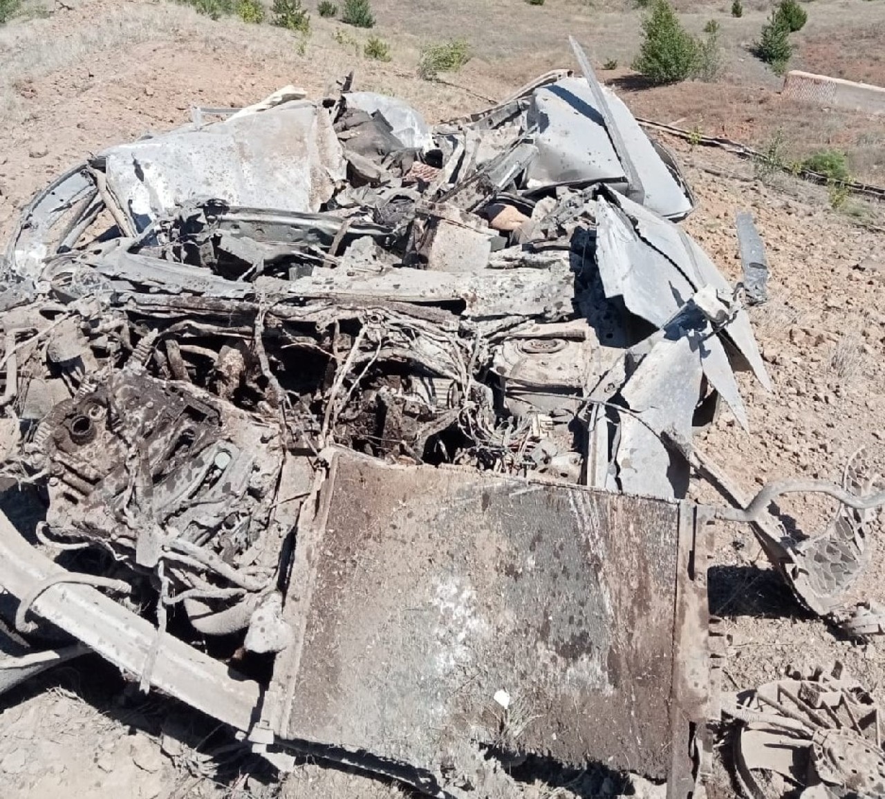 Buna kaza denir mi? TIR'dan otomobilin üzerine beton blok düştü. Ali Günbal öldü