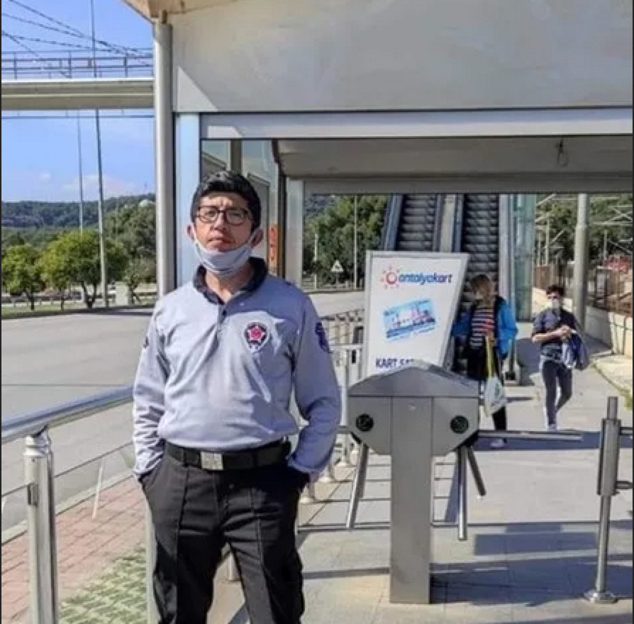 Antalya'da güvenlik görevlisi  Bekir Kılıç yaşamını kaybetti!