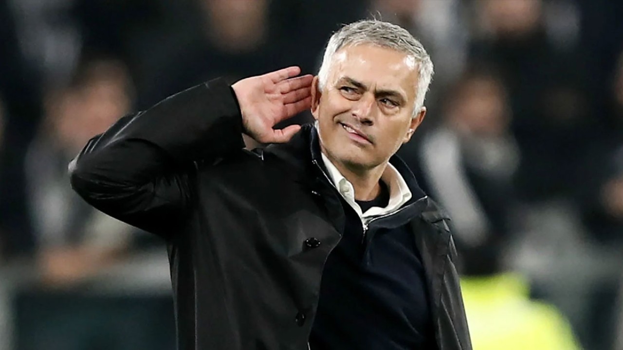Fenerbahçe Mourinho'yu resmen açıkladı