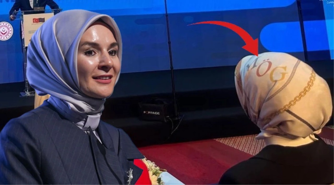 Bakan Mahinur Özdemir Göktaş'ın eşarbındaki detay katıldığı programa damga vurdu