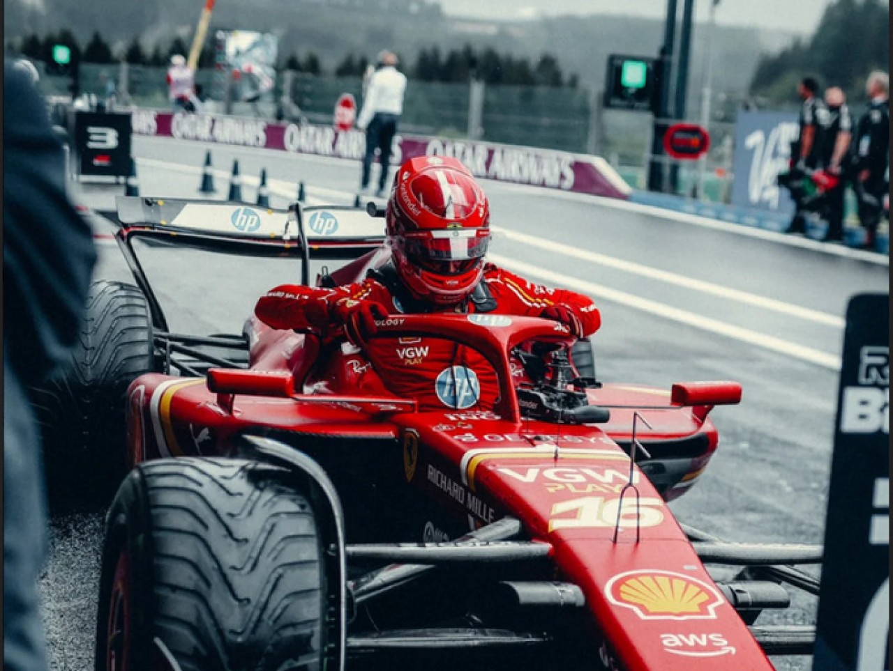 Belçika'da pole pozisyonu Leclerc'in!