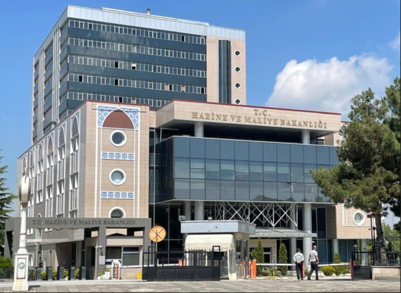 Hazine ve Maliye Bakanlığı'ndan Bakan  Şimşek hakkında çıkan haberlere ilişkin açıklama!