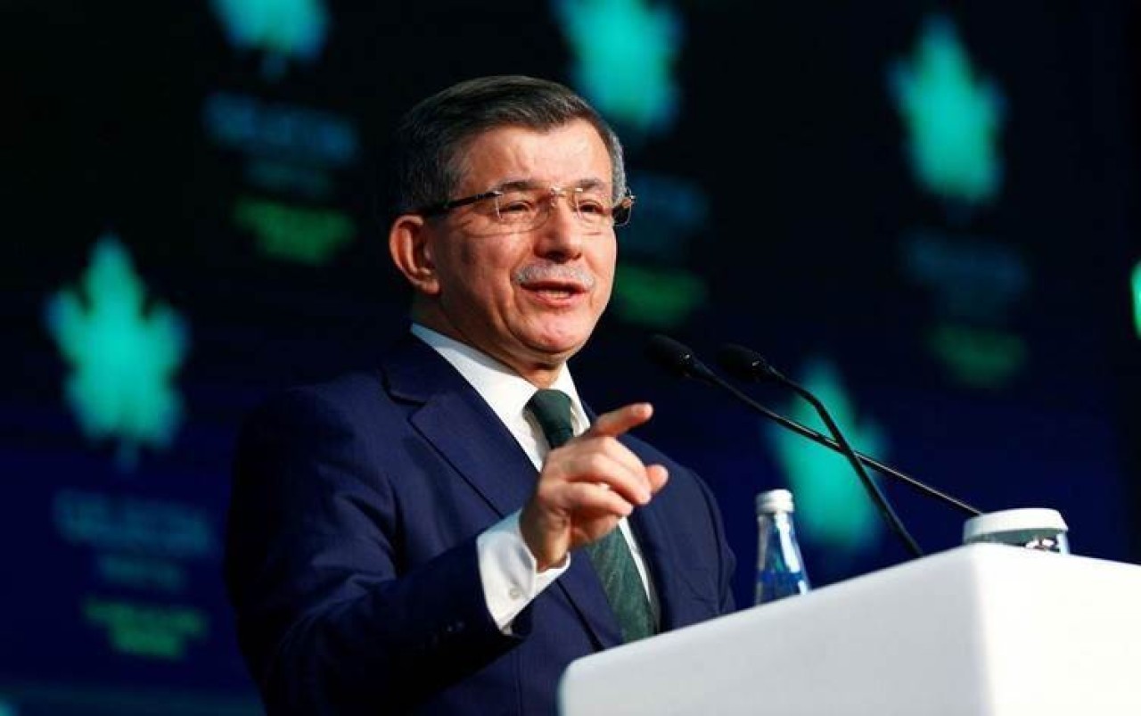 Ahmet Davutoğlu AK Parti'ye mi dönüyor? Gelecek Partisi Milletvekilinden dikkat çeken açıklama!