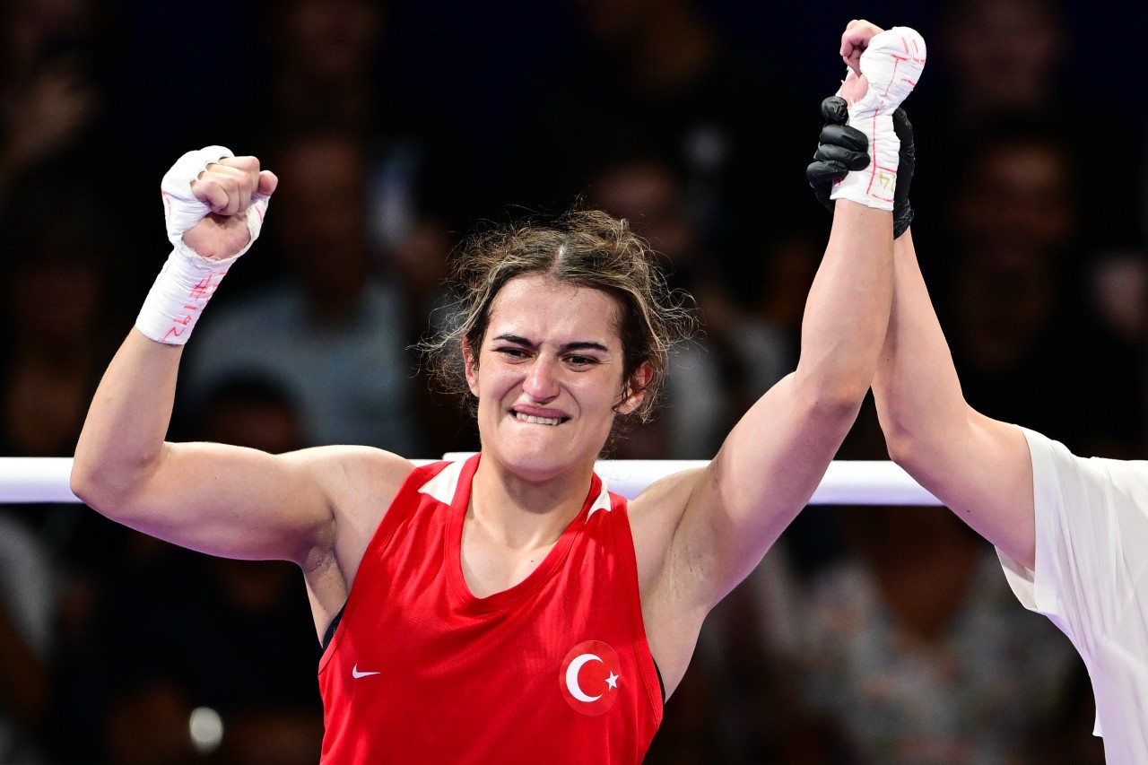 Esra Yıldız Kahraman Paris'te tarih yazdı