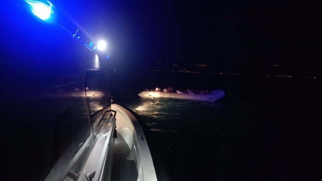 Çanakkale'de  40 kaçak göçmen yakalandı!