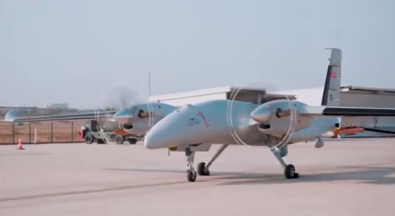 Bayraktar duyurdu: AKINCI TİHA'dan bir başarı daha!