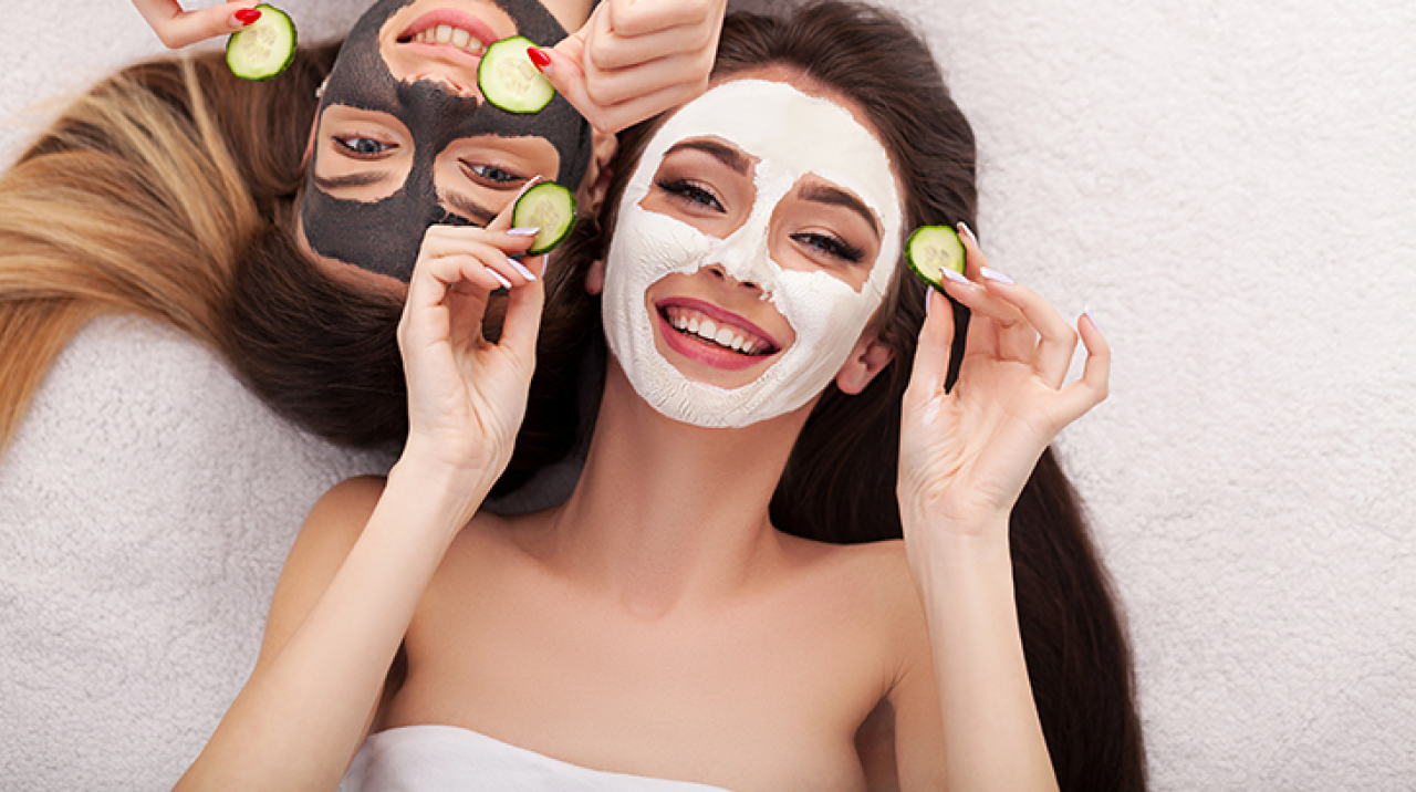 Sağlıklı ve Parlak Bir Cilt İçin Doğal Yöntemler