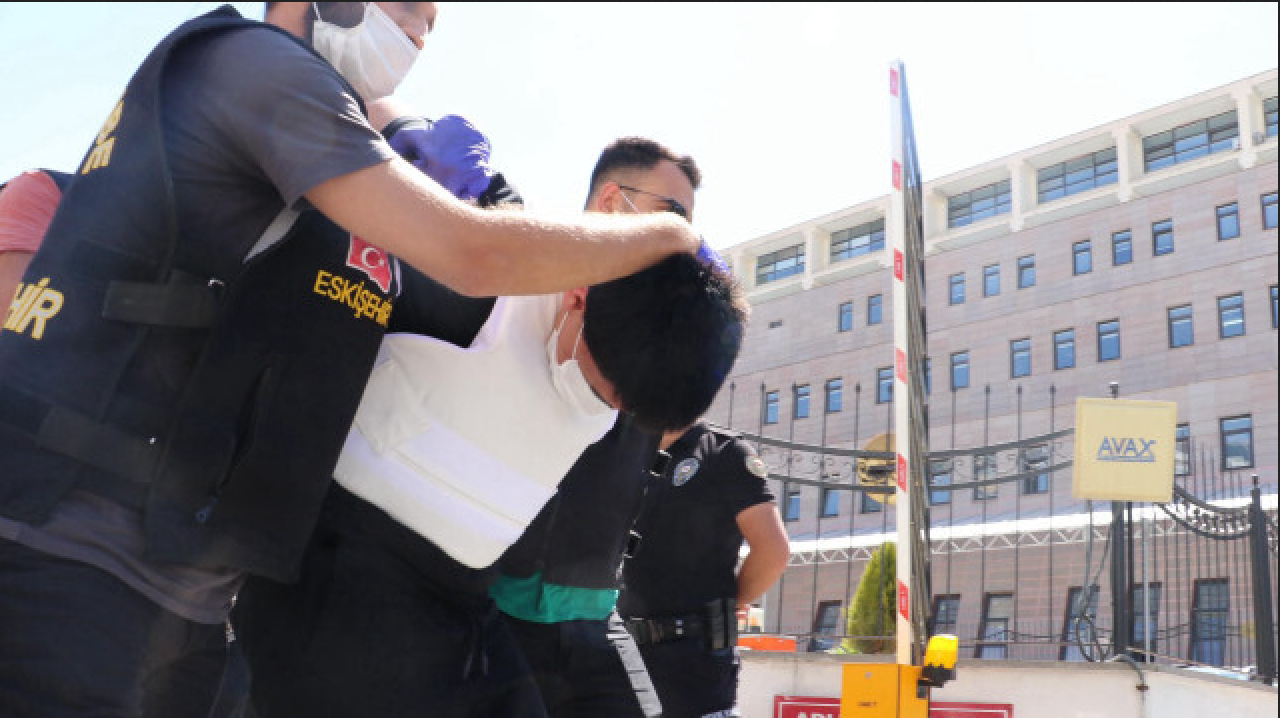 Eskişehir'de 5 kişiyi yaralayan saldırgan tutuklandı!