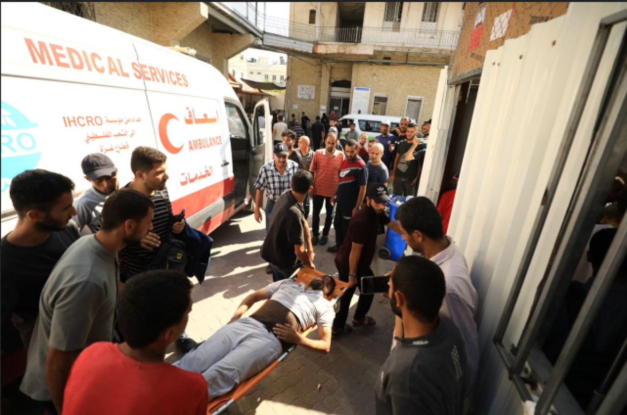 İsrail'den Gazze'de iki okula saldırı: 25 kişi yaşamını yitirdi,  çok sayıda yaralı!