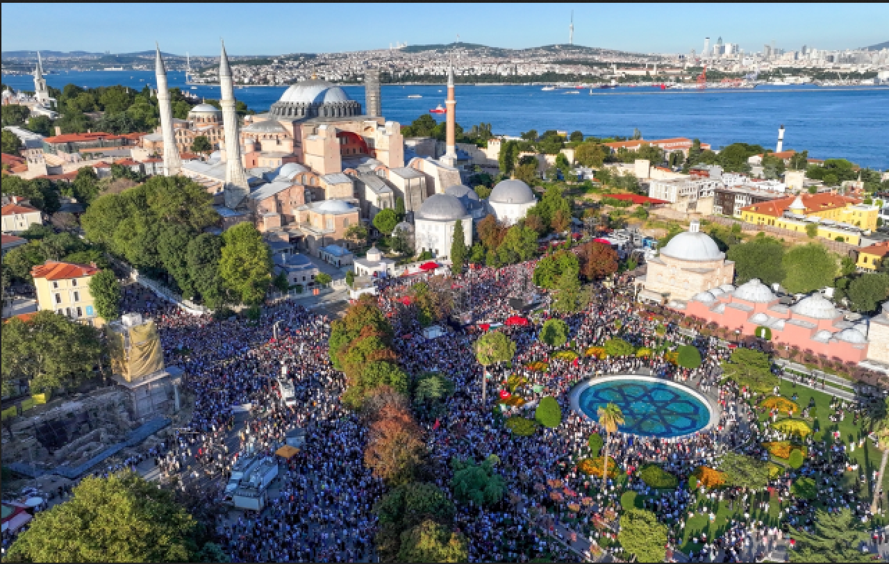 İsmail Haniye'nin  vasiyetiydi:  On binlerce kişi vasiyeti yerine getirmek için Ayasofya'da!