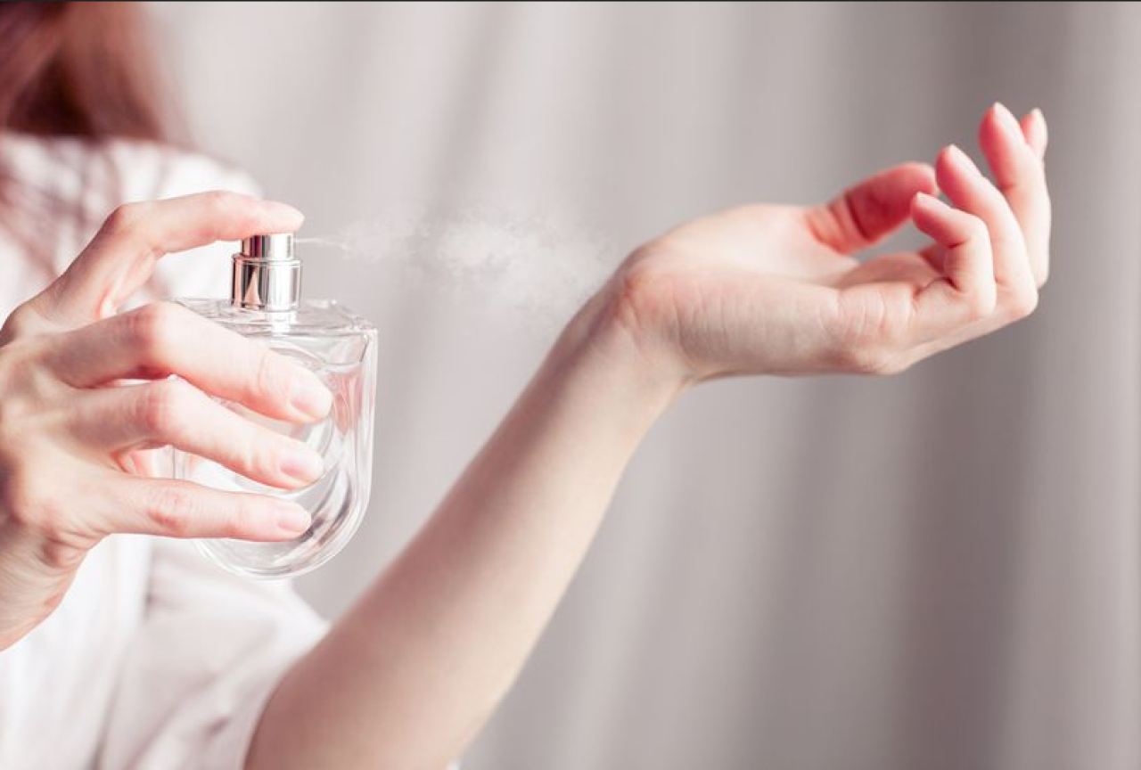 Parfüm Seçiminde Püf Noktalar: Teninize Uygun Kokuyu Bulmanın Yolları