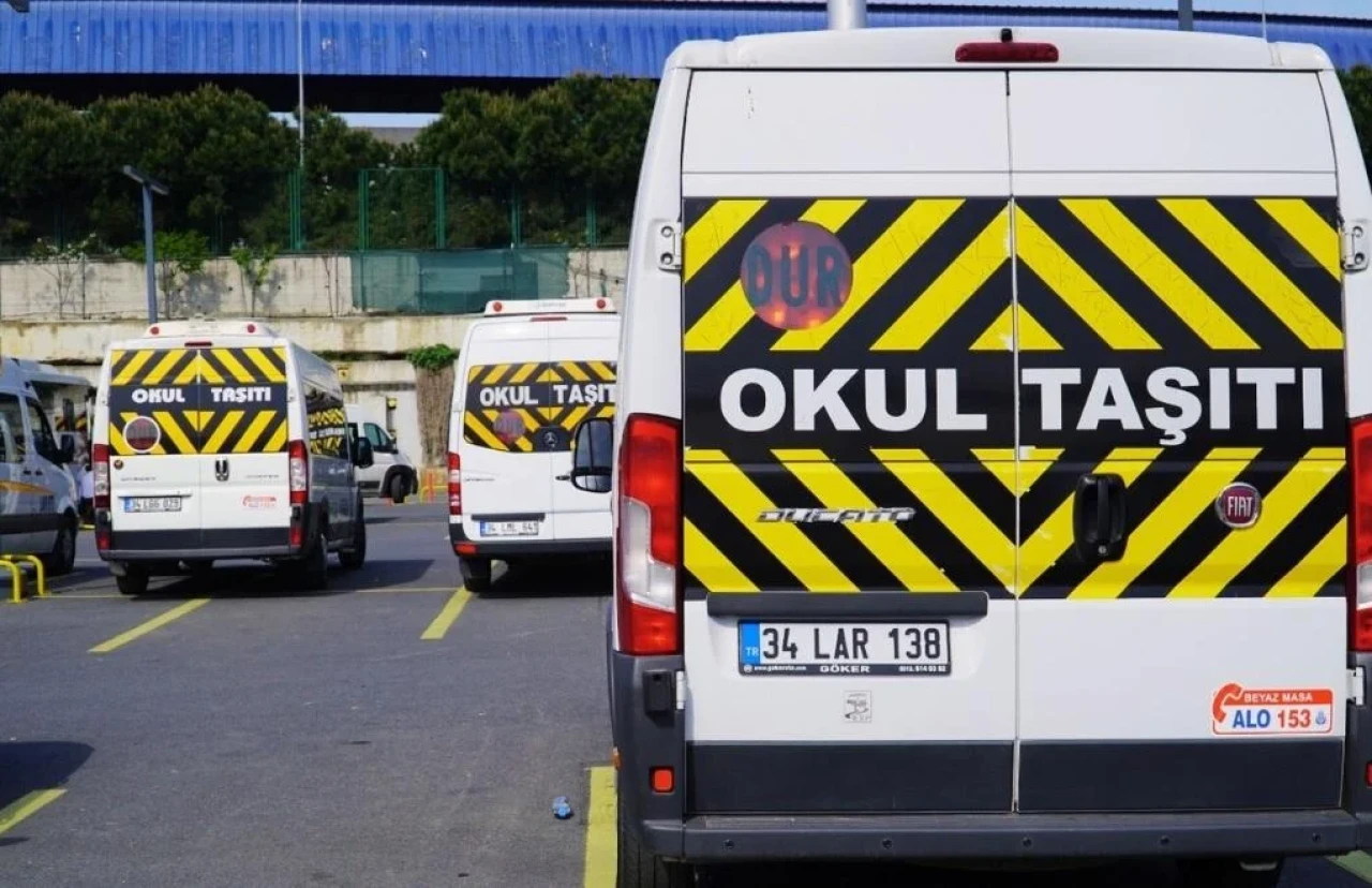 Okul servislerine büyük zam! Fiyatı duyan veliler şokta