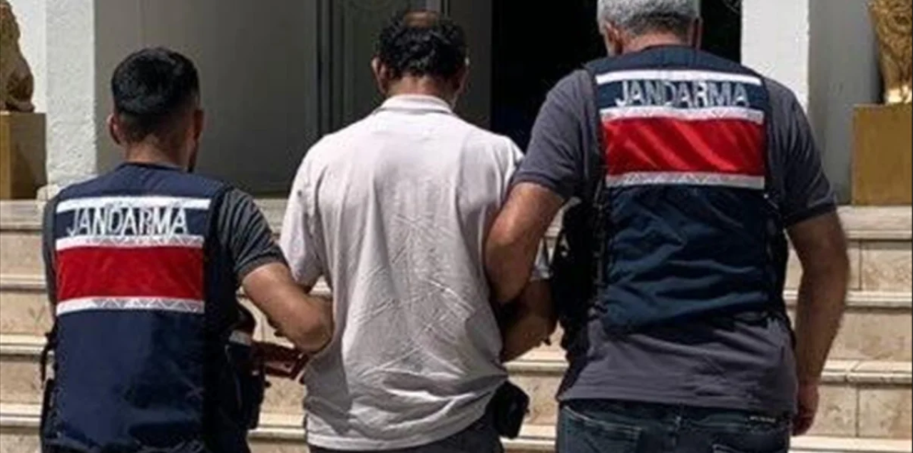 Manisa'da terör örgütü propagandası: 3 şüpheli gözaltında!