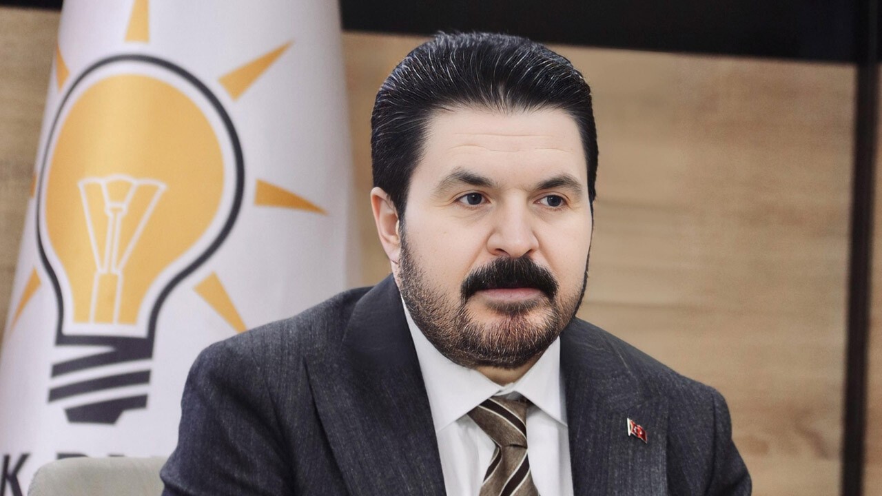 Savcı Sayan saf mı değiştiriyor? Ekonomi hakkındaki yorumu akılları karıştırdı