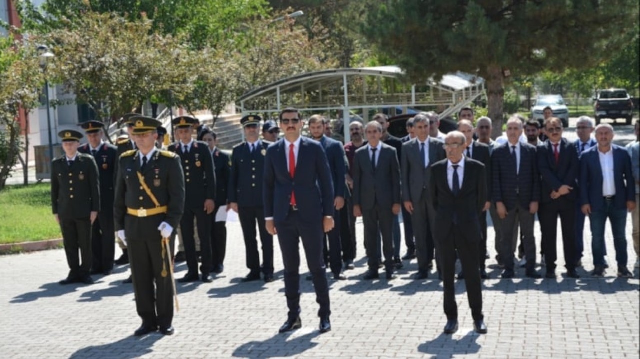 Belediye Başkanı törene katılmadı: Başkanvekilinin duruşu tepki topladı!