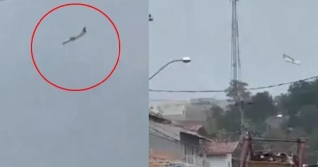 Yolcu uçağı düştü. 62 kişi taşıyordu