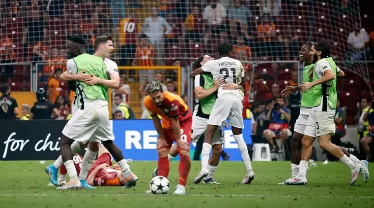 Galatasaray Young Boys'a neden elendi? Okan Buruk itiraf etti