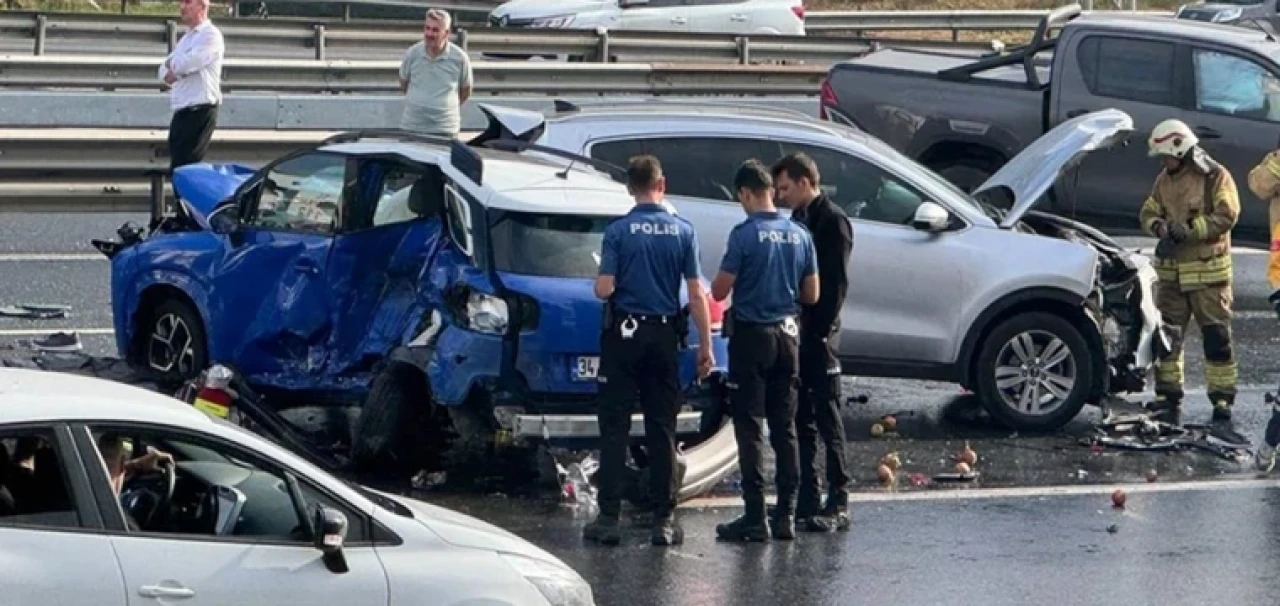 İstanbul'da zincirleme kaza: Ölü ve yaralılar var