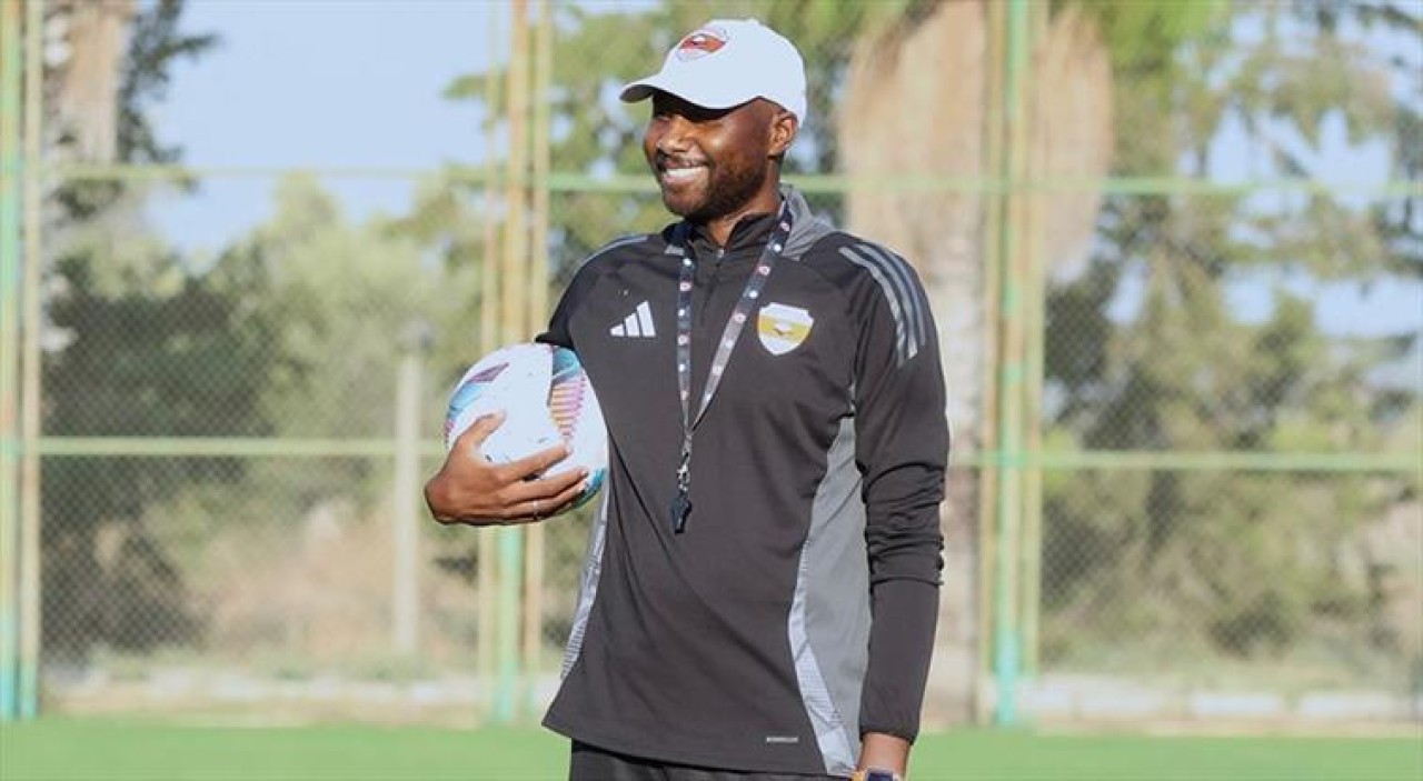 Adanaspor Teknik Direktörü Sol Bamba hayatını kaybetti