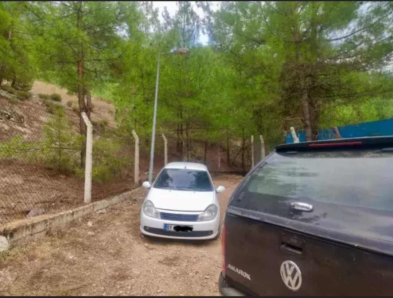 Bu sefer  ne silah ne de uyuşturucu! Bakın aracın içinden ne çıktı?