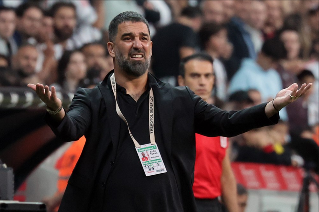 Arda Turan için transfer açıklaması: 'Anlaşma sağladık'