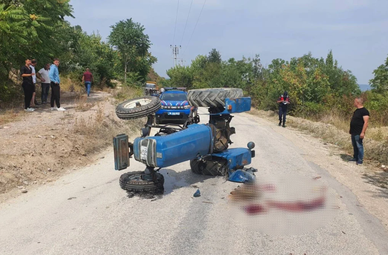 Bursa'da feci kaza! Annesi kullandığı traktörün altında can verdi
