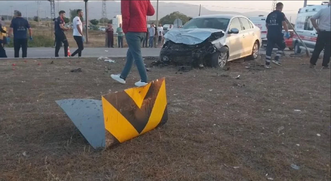 Tokat'ta iki otomobil çarpıştı: Necati Kaya öldü,  1 yaralı