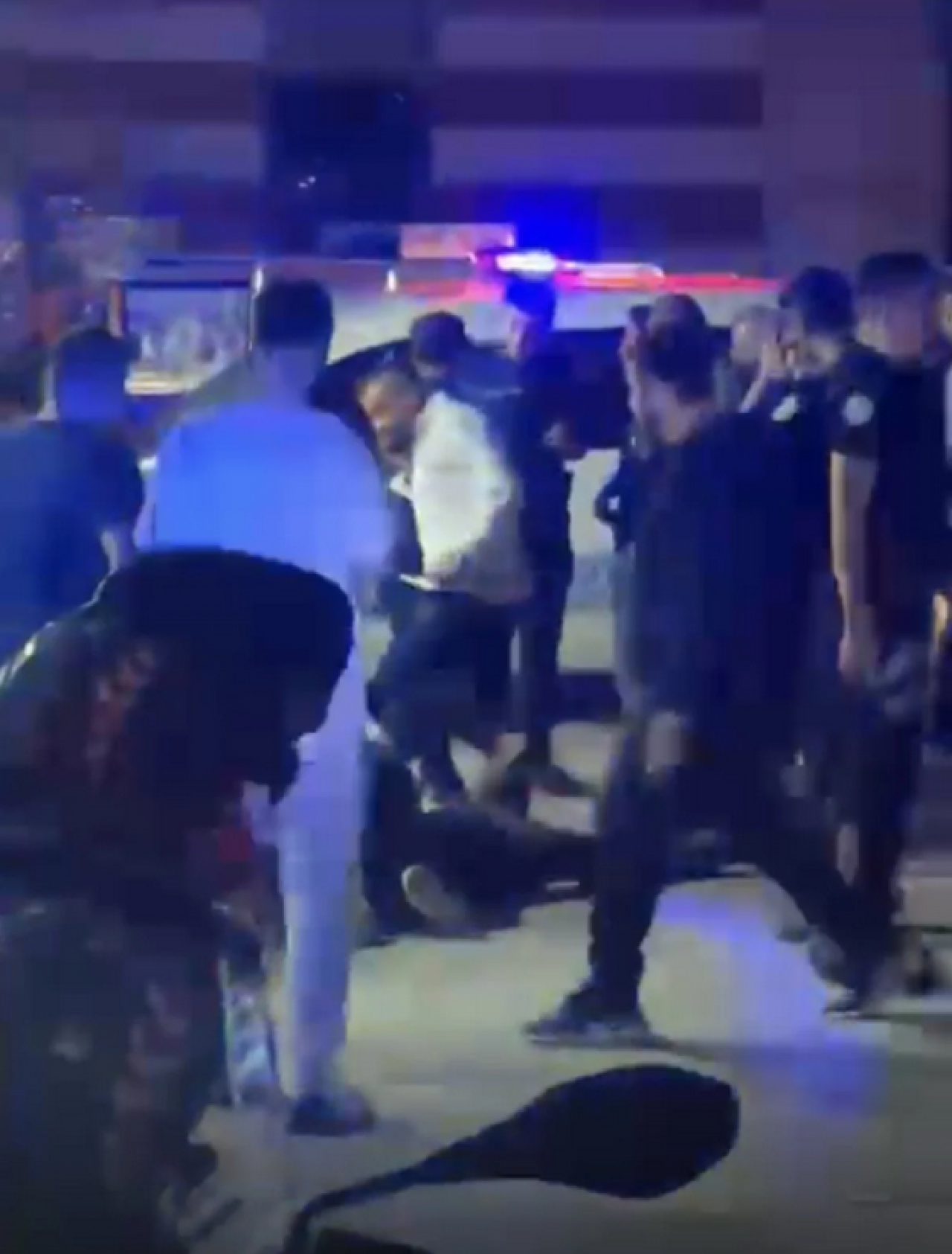 Kocaeli'de kafede silahlı kavga! Ağabey ve kardeşi öldü: 2 şüpheli tutuklandı