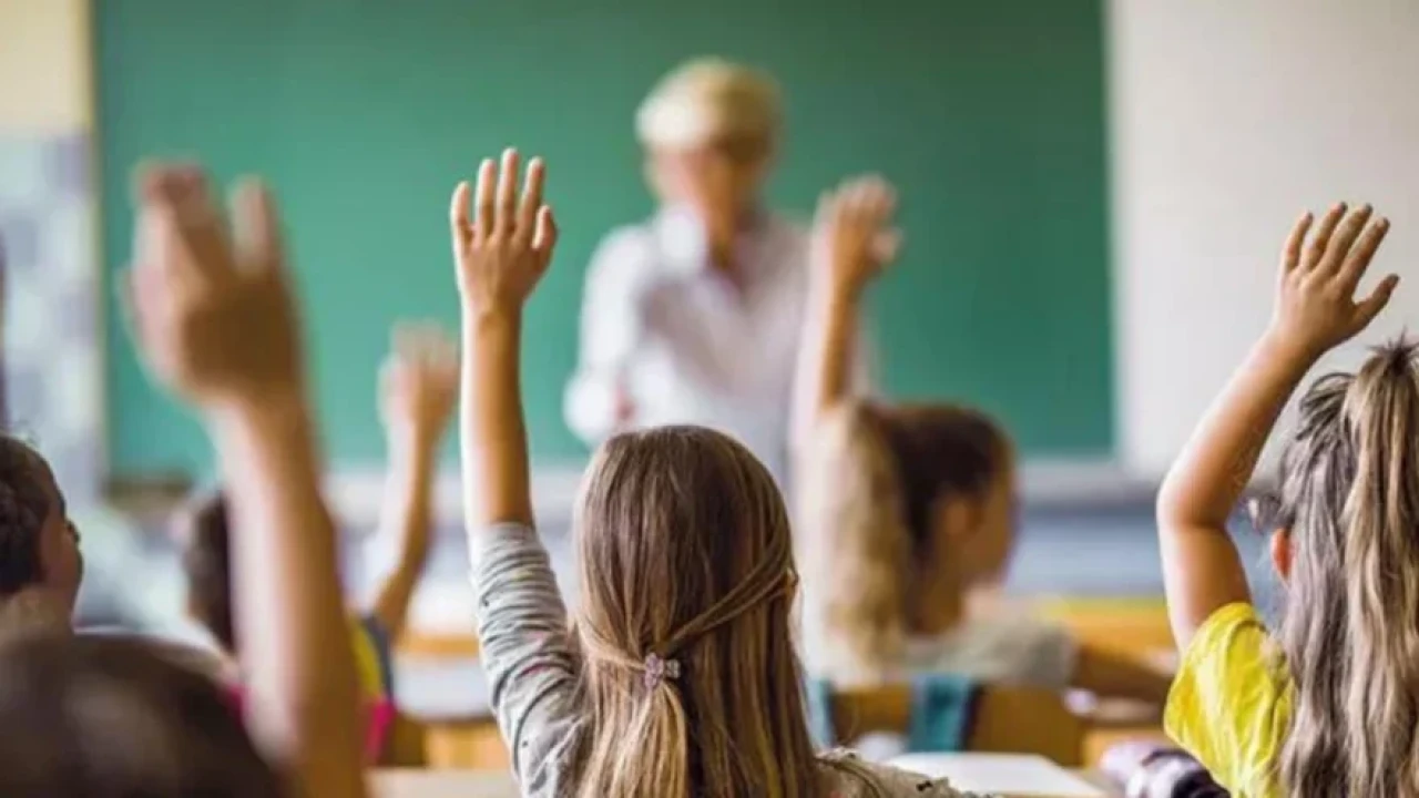 1 ilde eğitime ara verildi