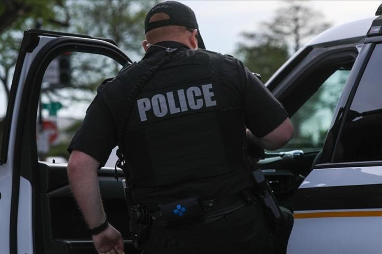 17 yaşındaki genç,  6 kişilik ailesini katletti!