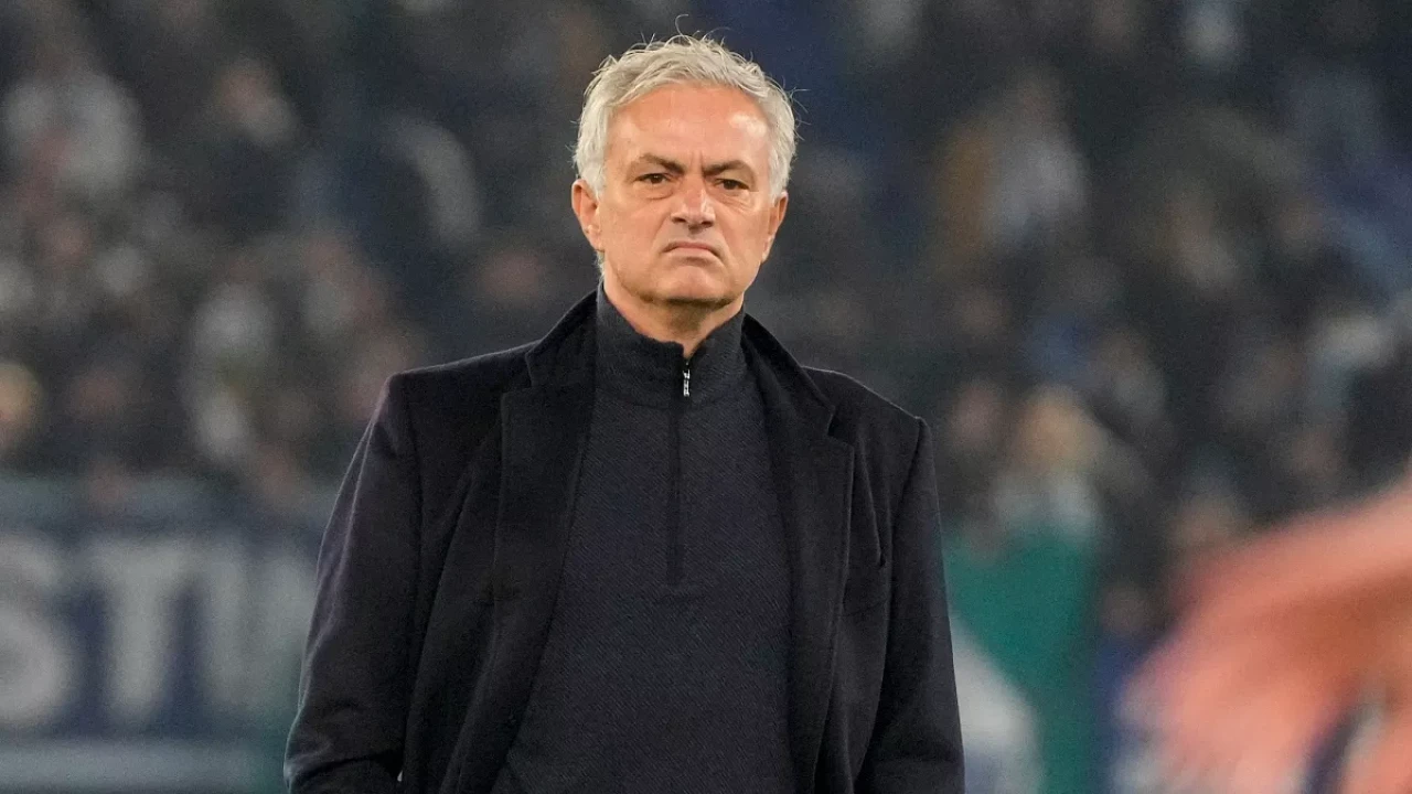 Acun Ilıcalı'dan Mourinho açıklaması: "Türkiye'de mutsuz"