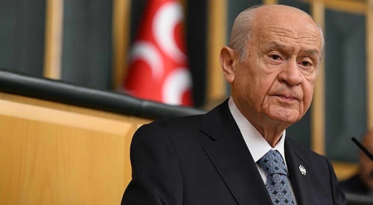 Bahçeli’den net mesaj: "DEM'li vekillerle tokalaşmam,  gerekeni yaptım"
